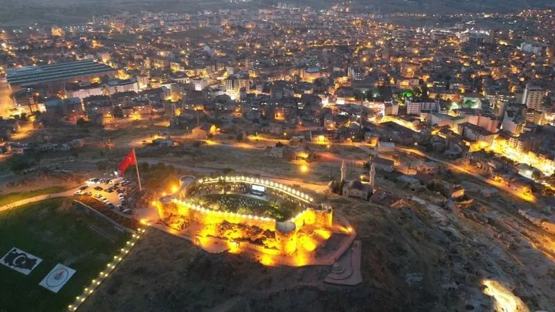 Bu akşam kale'de aşure var 