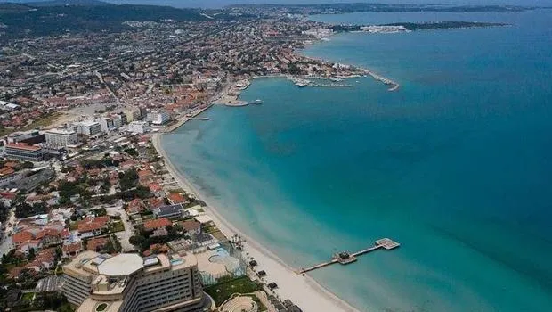 Çeşme'de tehlike çanları: Su seviyesi yüzde 13'e düştü! Belediyeden yasak kararı