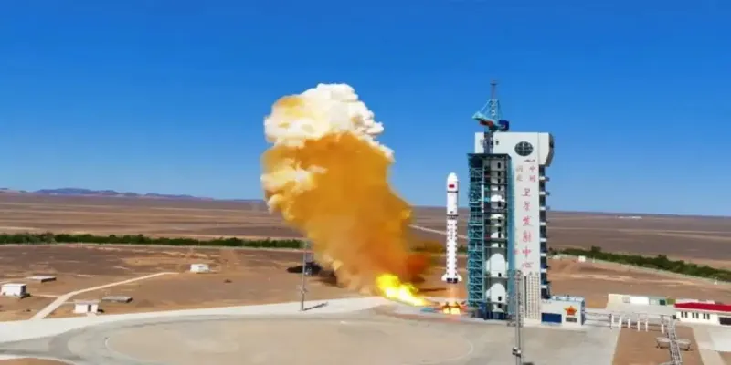 Çin deprem tahmin uydusunu fırlattı