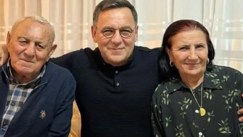 Deniz Zeyrek’in acı günü: Babası Zeki Zeyrek hayatını kaybetti
