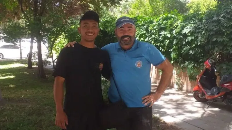 Duyarlı personel çantayı sahibine ulaştırdı