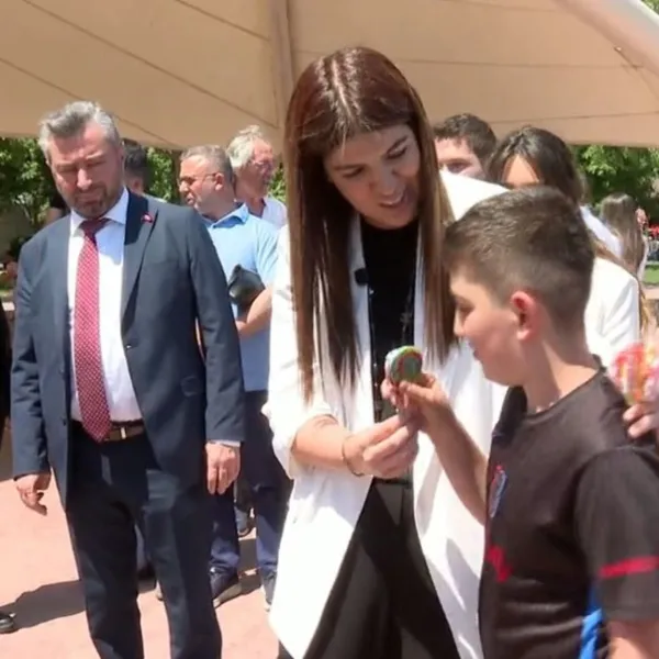 Genç vekilden bayram ziyareti 