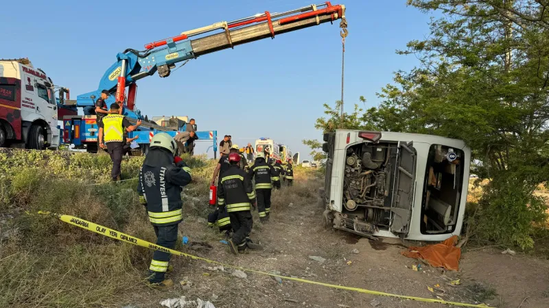 Konya'da otobüs kazası: 1 ölü, 10'u ağır 23 yaralı 