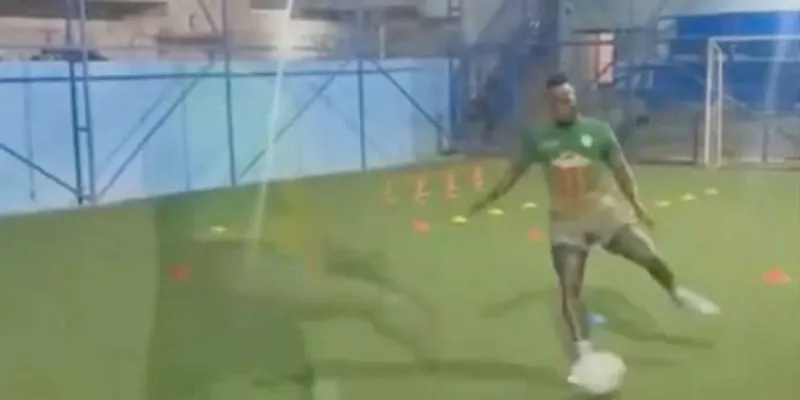 Amedspor'un Rakibi Şaşırttı! Mali'de Amedspor Formasıyla Antrenman!