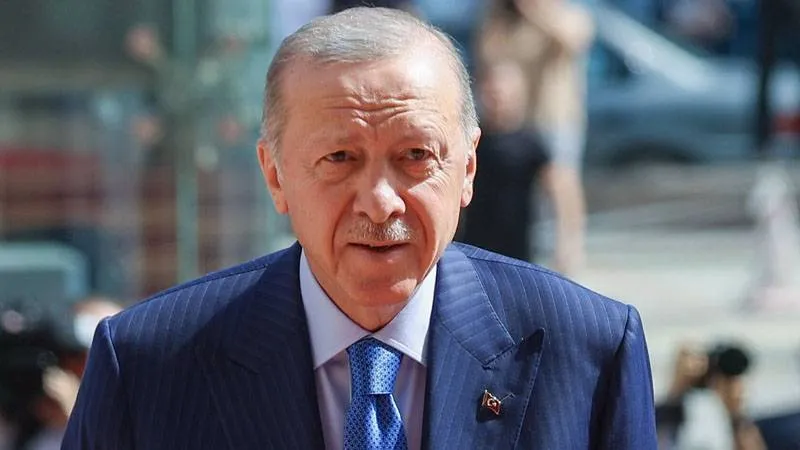 Mehmet Tezkan: Erdoğan metal yorgunu olduğu için ekonomi rayına oturamıyor, Türkiye düzlüğe çıkamıyor