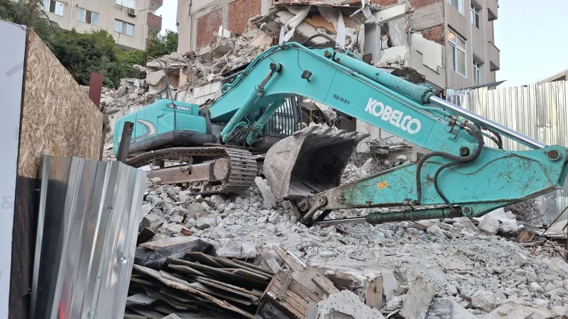 Sağlığı yıkan ihmalkarlık, çocuklar resmen toza boğuluyor