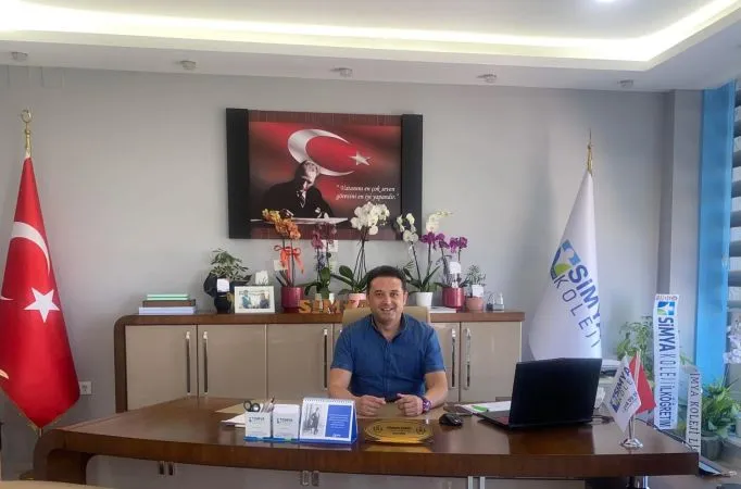 Simya Koleji’nde görev değişimi