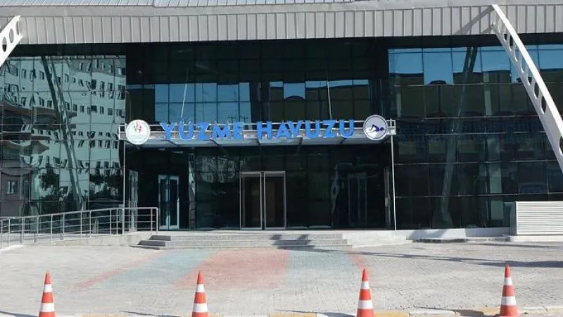 Yüzme havuzuna sınırlama getirildi